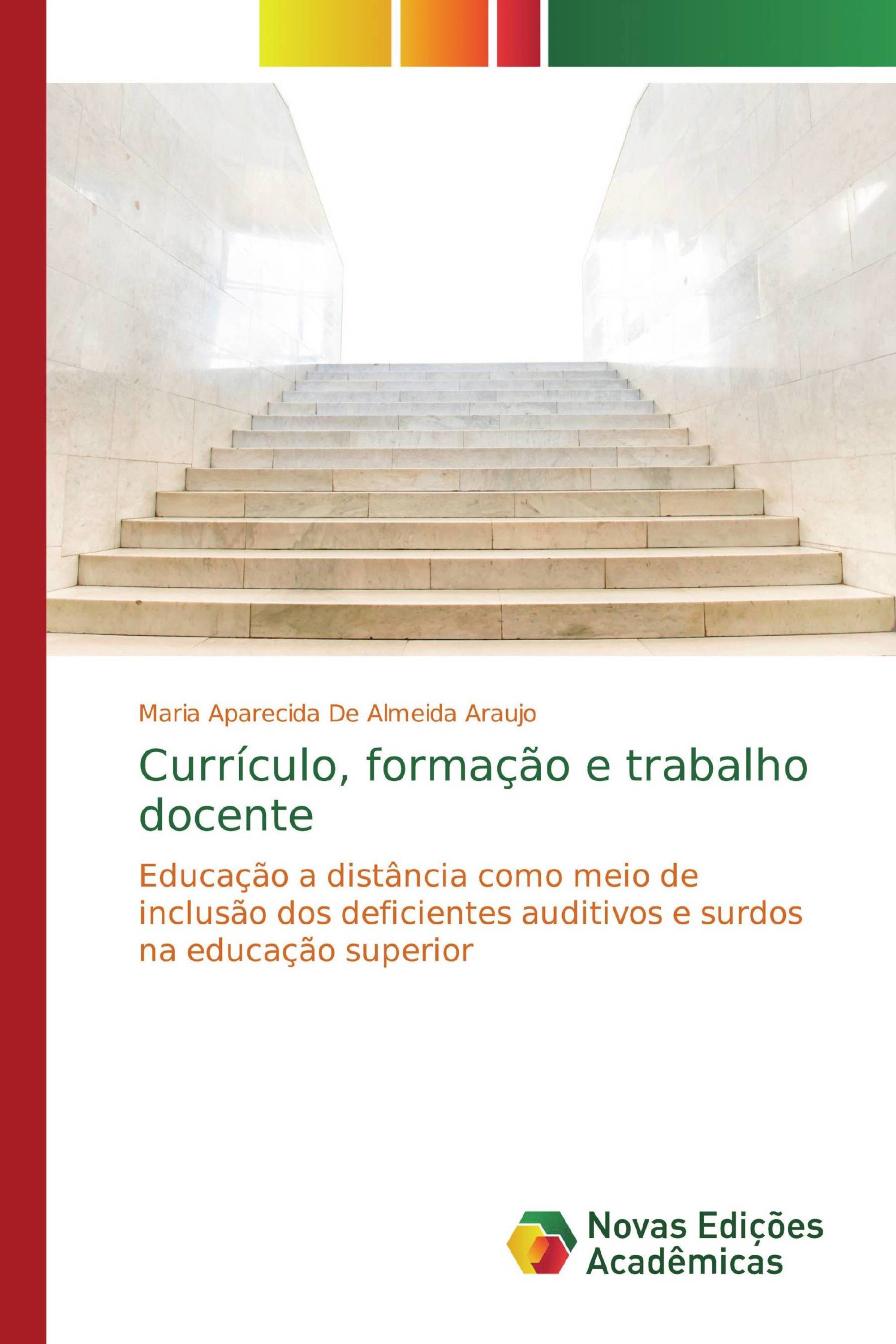 Currículo, formação e trabalho docente