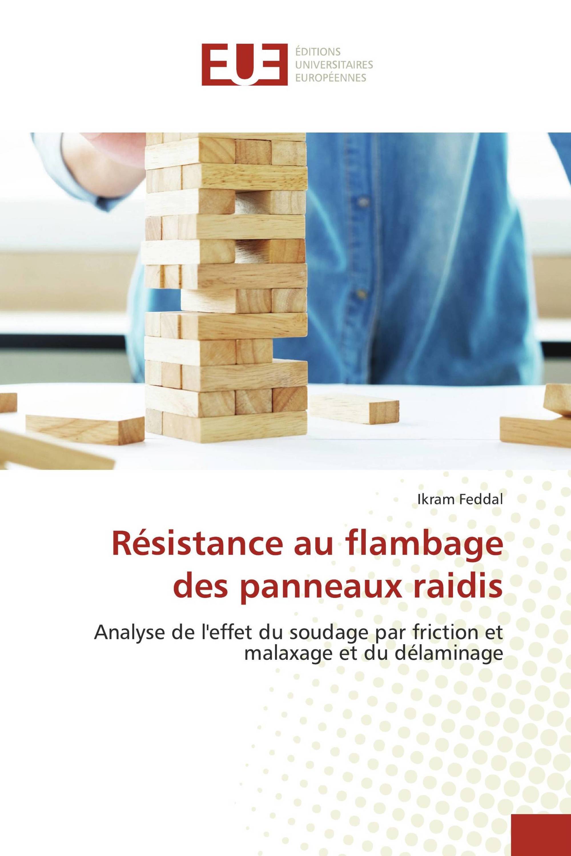 Résistance au flambage des panneaux raidis