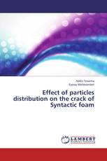Effect of particles distribution on the crack of Syntactic foam