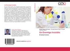 Buchcover von Un Enemigo Invisible