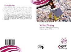 Capa do livro de Victim Playing 