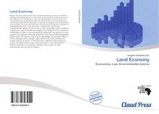 Land Economy的封面