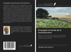 Buchcover von Empujado al borde de la incertidumbre