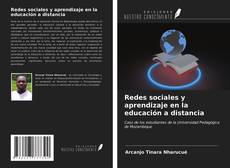 Bookcover of Redes sociales y aprendizaje en la educación a distancia