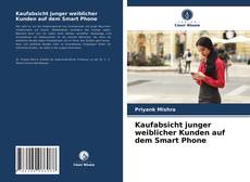 Обложка Kaufabsicht junger weiblicher Kunden auf dem Smart Phone