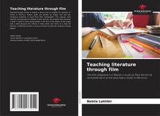 Teaching literature through film的封面