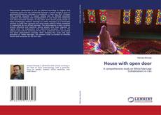 Buchcover von House with open door