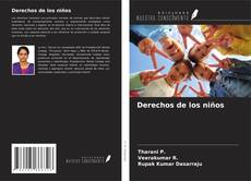 Derechos de los niños kitap kapağı