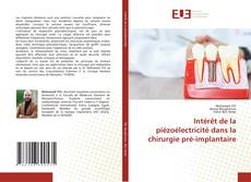 Buchcover von Intérêt de la piézoélectricité dans la chirurgie pré-implantaire