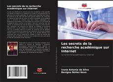 Buchcover von Les secrets de la recherche académique sur Internet