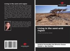 Capa do livro de Living in the semi-arid region 