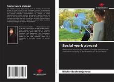 Bookcover of Social work abroad