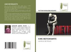 Bookcover of UNE REVENANTE