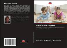 Buchcover von Education sociale