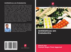 Buchcover von Antibióticos em Endodontia