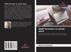 Staff turnover in social work的封面